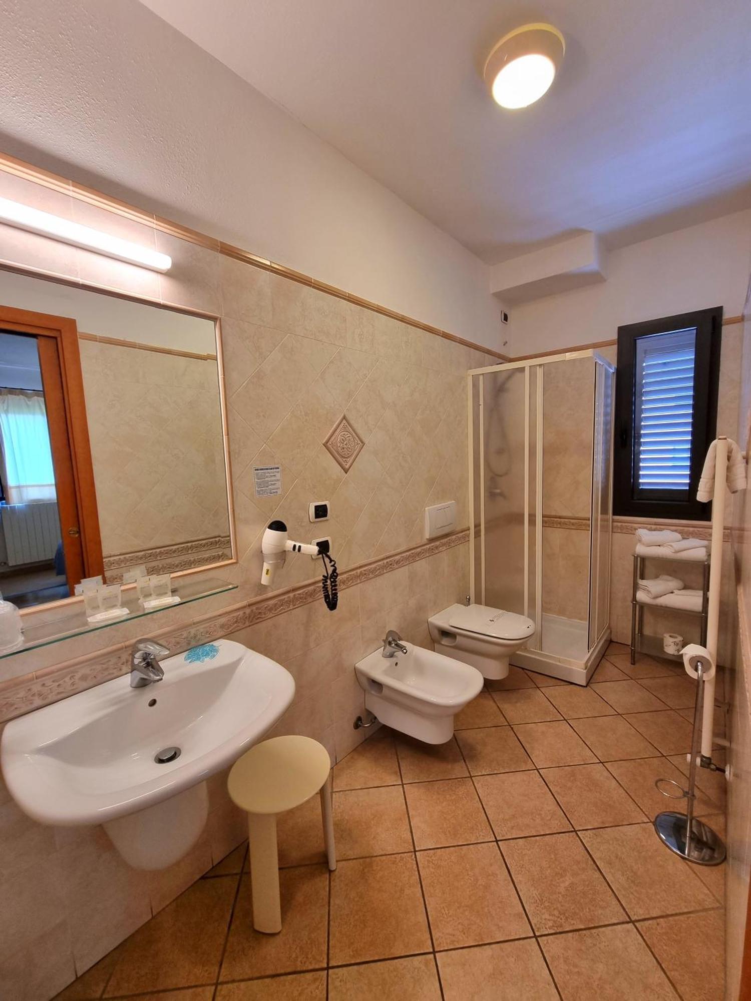 Hotel Delle Isole La Maddalena  Extérieur photo